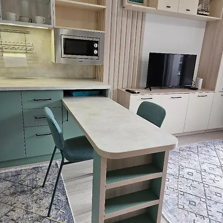 公寓 Four Seasons *